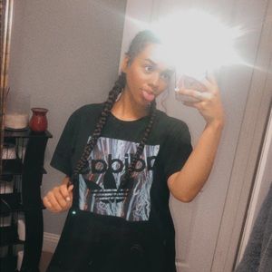 Meet your Posher, Savannah